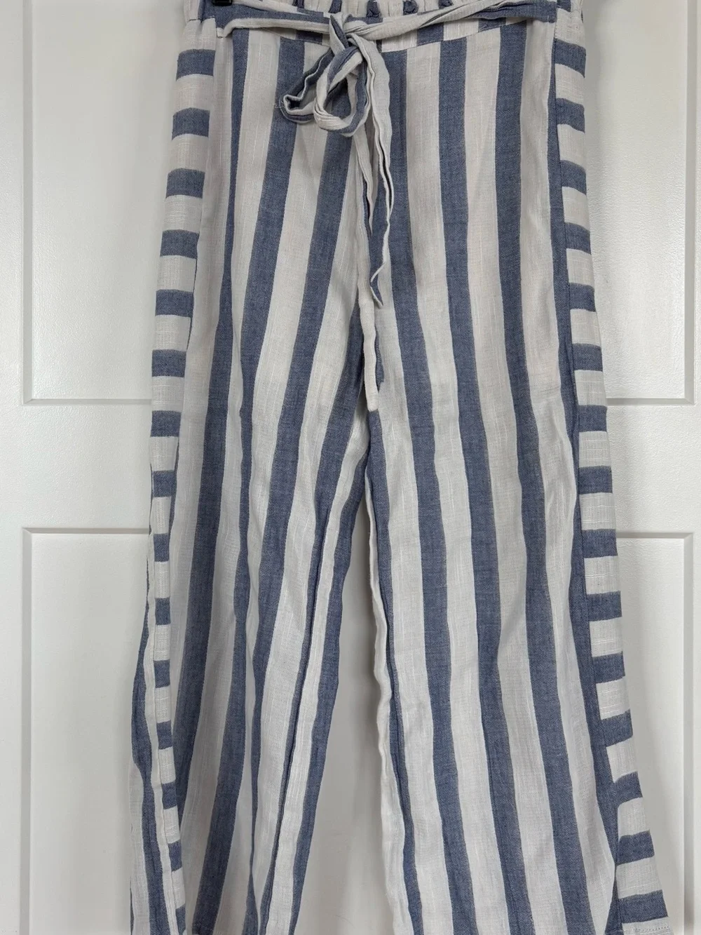 THML Women’s Blue and White Striped 100% Cotton Pants Size Medium